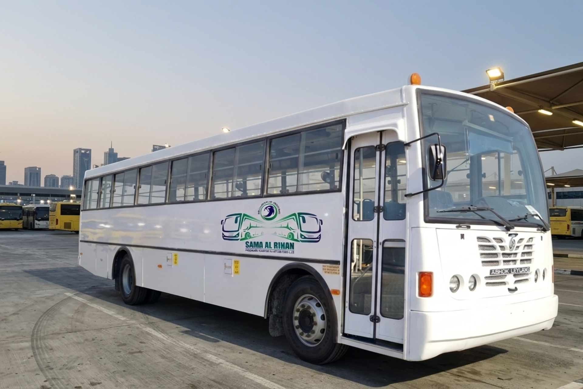84 Seater Bus For Rent Dubai